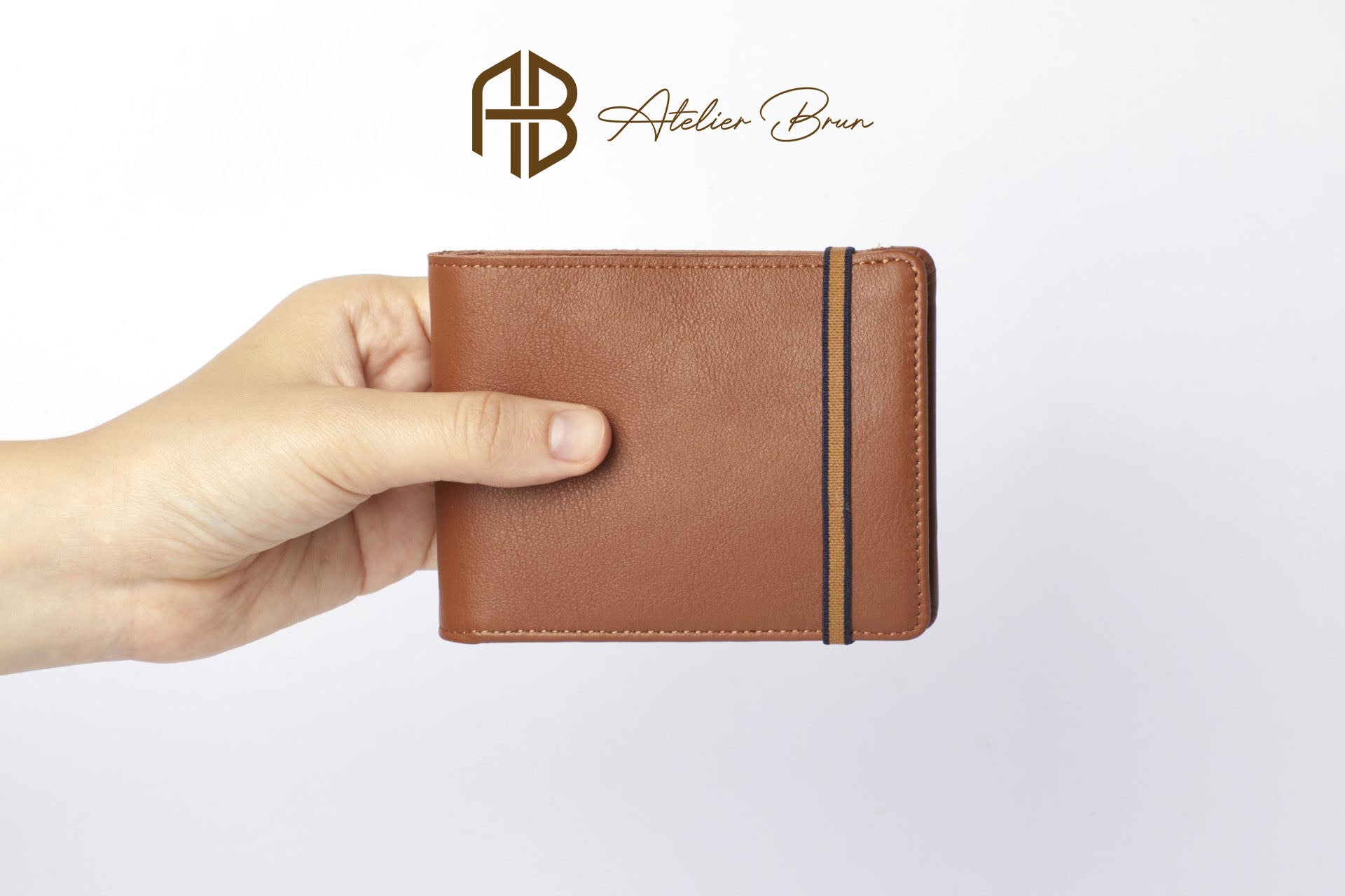 Compact Full-Grain Leather Wallet with Coin Pocket – Cognac